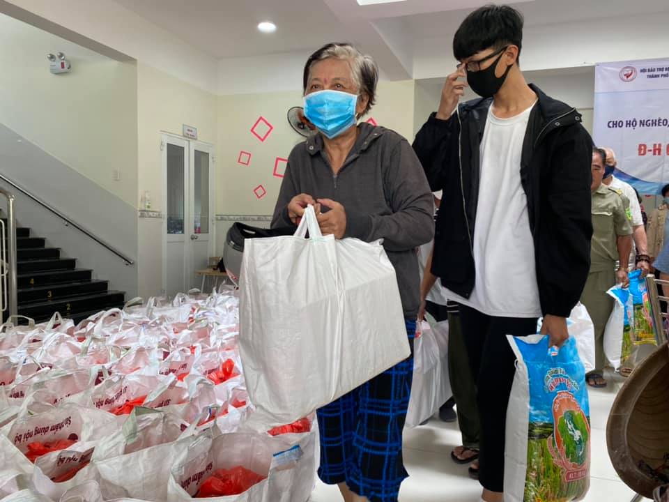 96418211_2638653236348042_4885677963812536320_n